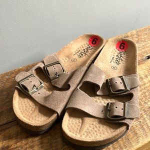 Made in Spain Leather Bio Step Strap Sandal